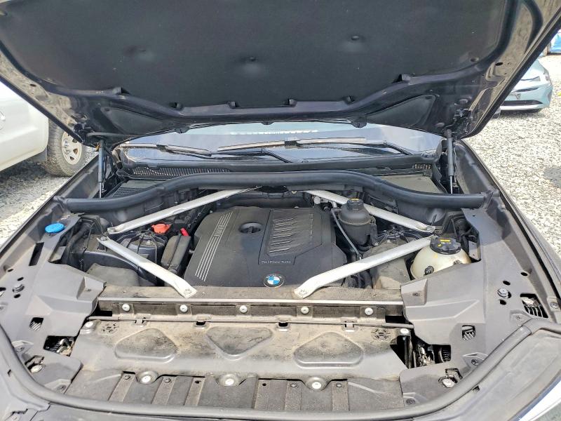 Снимка 12 от търг – 2019 BMW X5 с VIN 5UXCR6C55KLL26602