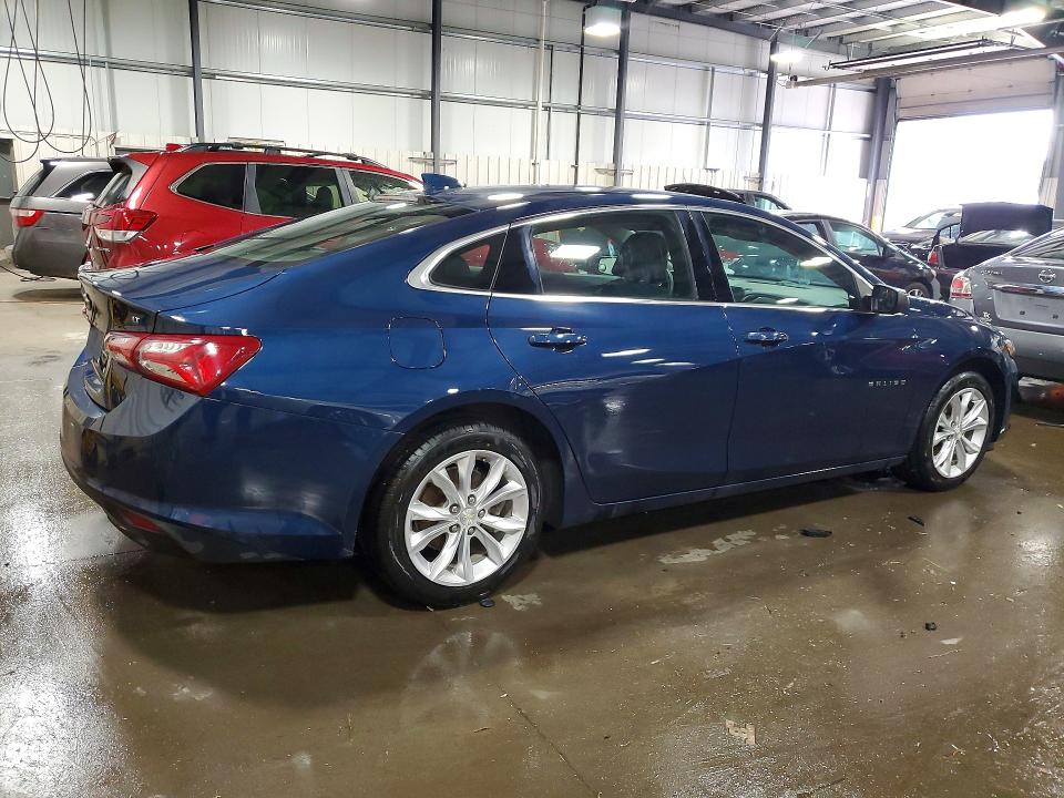Photo 3 from auction – 2021 CHEVROLET MALIBU with VIN 1G1ZD5ST7MF014831