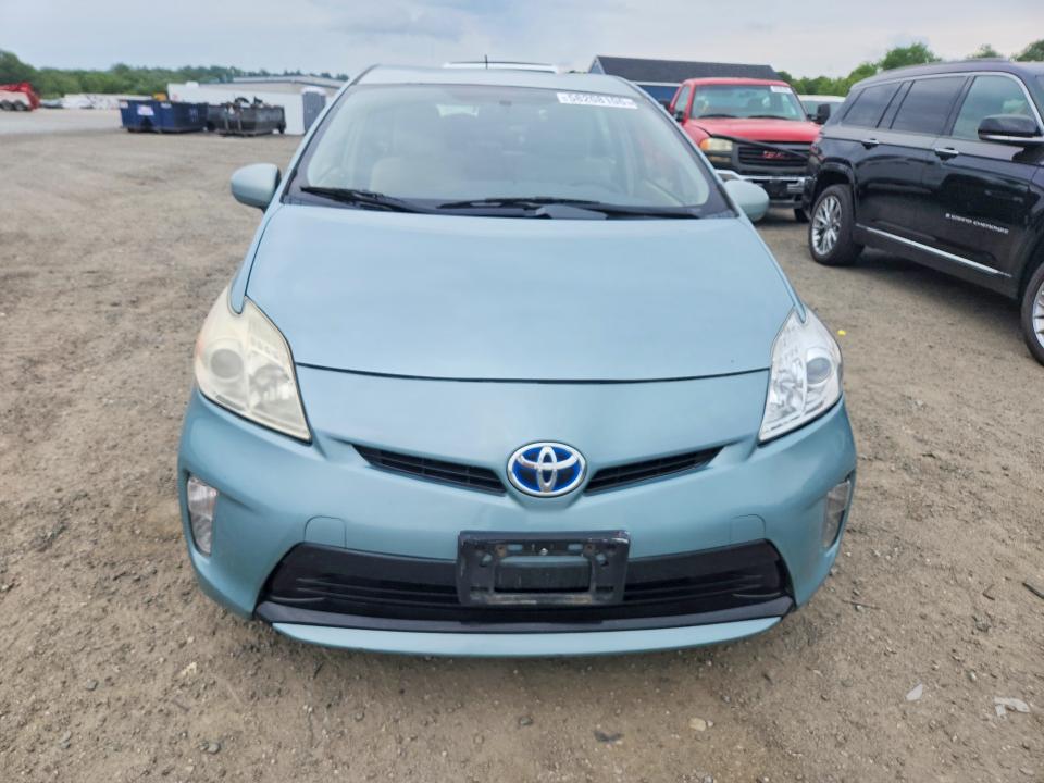 Photo 5 from auction – 2014 TOYOTA PRIUS with VIN JTDKN3DU8E1816190