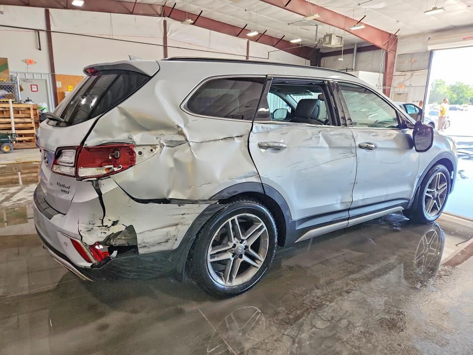 Photo 3 from auction – 2017 HYUNDAI SANTA FE with VIN KM8SR4HF1HU216874