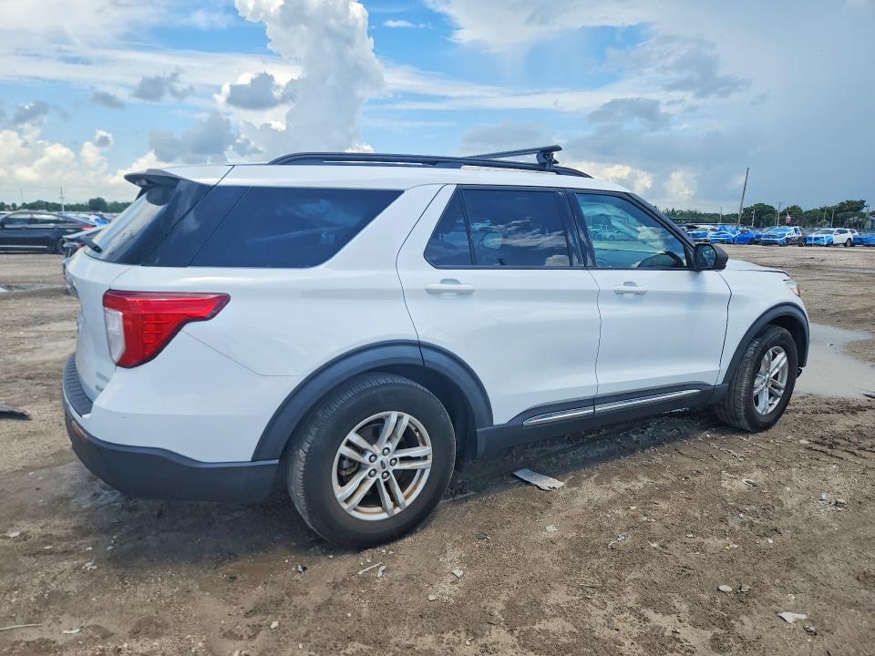 Photo 3 from auction – 2020 FORD EXPLORER with VIN 1FMSK8DHXLGA85017