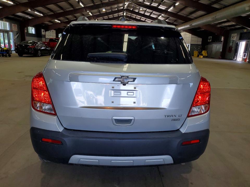 Photo 6 from auction – 2016 CHEVROLET TRAX with VIN KL7CJPSBXGB544082