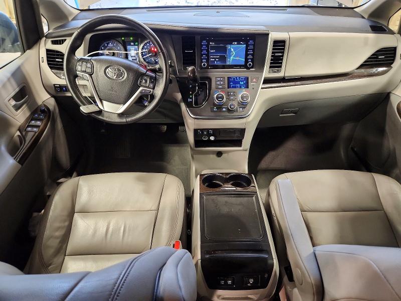 Photo 8 from auction – 2019 TOYOTA SIENNA with VIN 5TDYZ3DC6KS011678