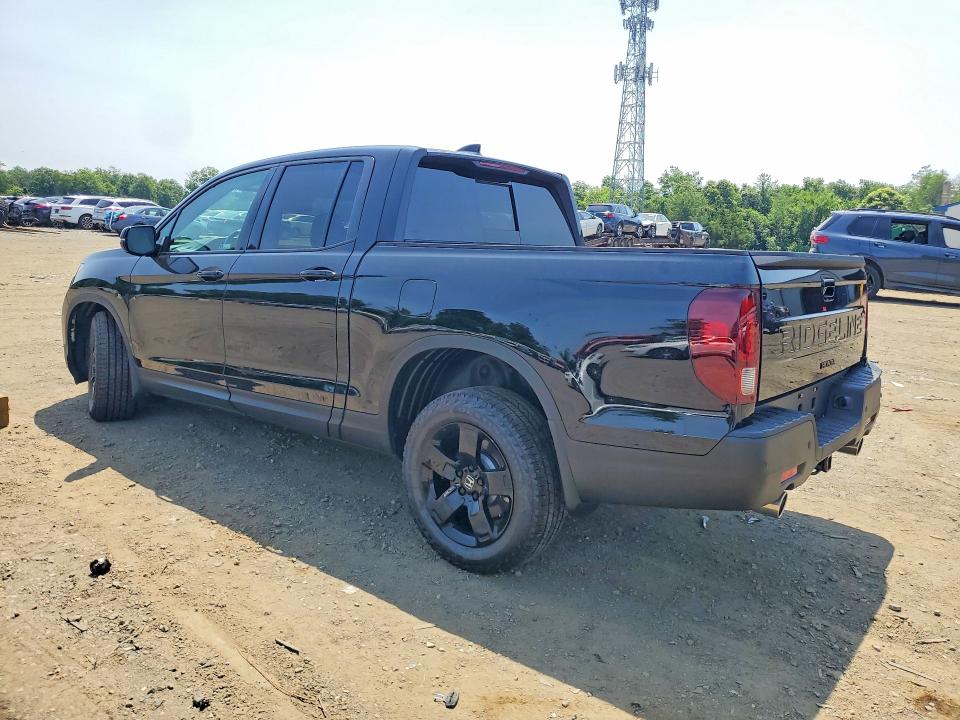 Photo 2 from auction – 2025 HONDA RIDGELINE with VIN 5FPYK3F81SB045259