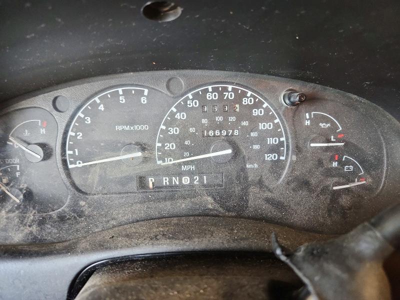 Photo 9 from auction – 2000 FORD RANGER with VIN 1FTZR15V9YPA99668