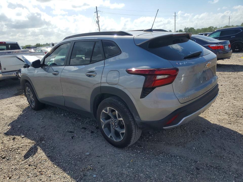 Photo 2 from auction – 2026 CHEVROLET TRAX with VIN KL77LHEP7TC017971