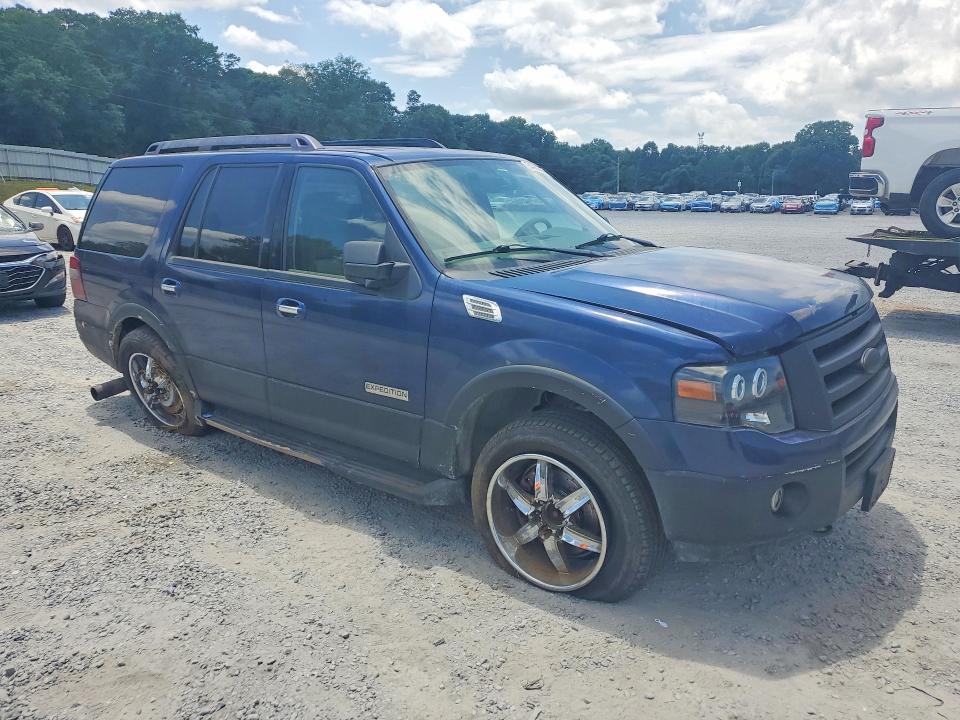 Снимка 4 от търг – 2008 FORD EXPEDITION с VIN 1FMFU18538LA23489