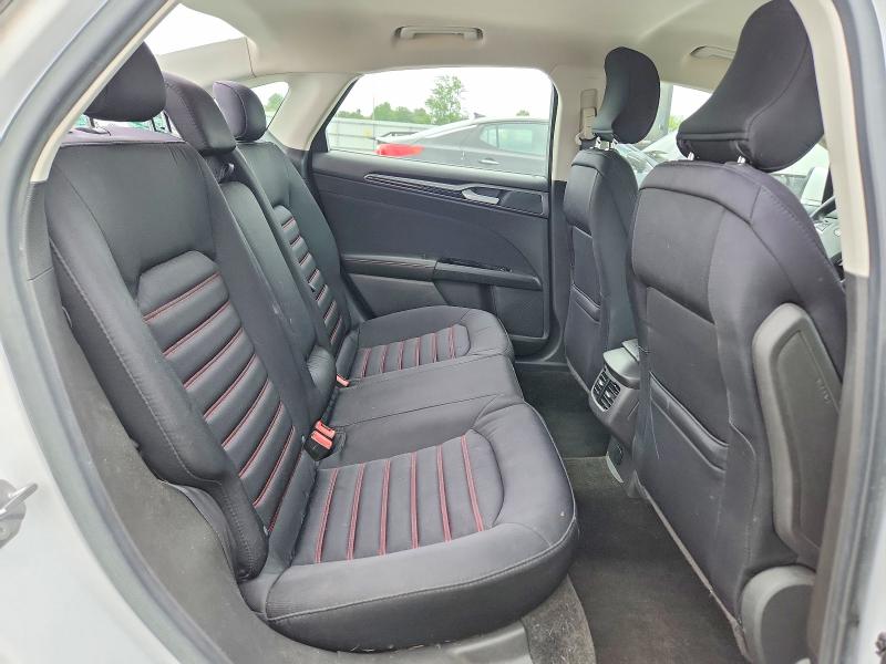 Photo 10 from auction – 2015 FORD FUSION with VIN 3FA6P0H78FR166627
