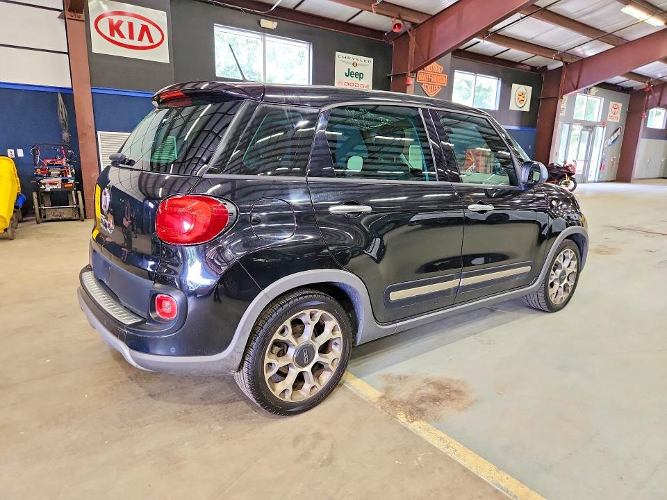 Photo 3 from auction – 2014 FIAT 500L with VIN ZFBCFADH3EZ010772