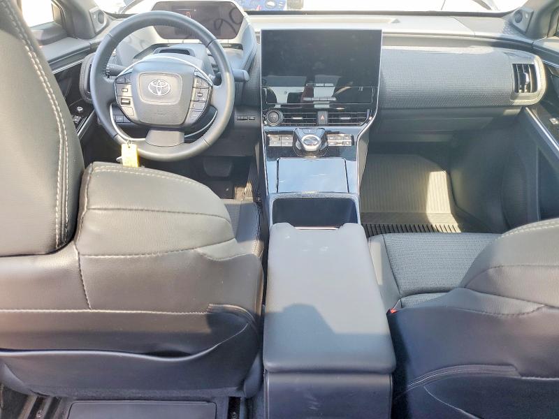 Photo 8 from auction – 2024 TOYOTA BZ4X with VIN JTMABACAXRA076678