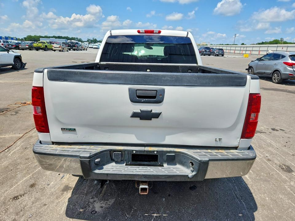 Photo 6 from auction – 2011 CHEVROLET SILVERADO with VIN 3GCPKSE32BG205812