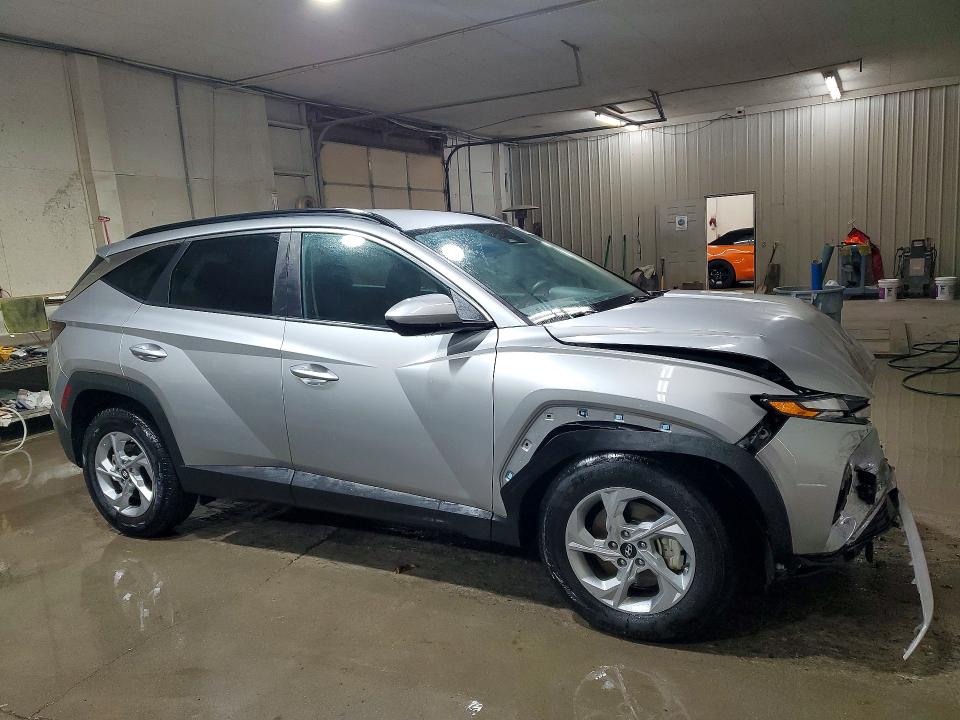 Photo 4 from auction – 2024 HYUNDAI TUCSON with VIN 5NMJBCDEXRH357074