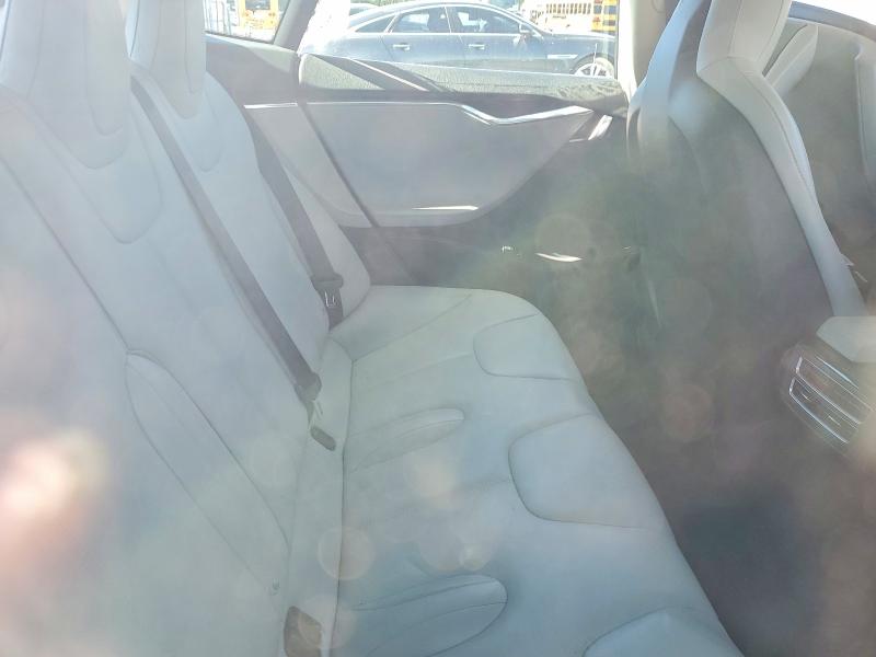 Photo 10 from auction – 2014 TESLA MODEL S with VIN 5YJSA1H1XEFP55657