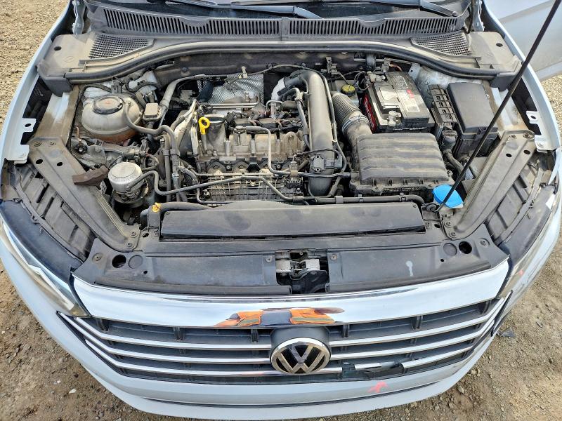 Photo 11 from auction – 2019 VOLKSWAGEN JETTA with VIN 3VWC57BU1KM130776