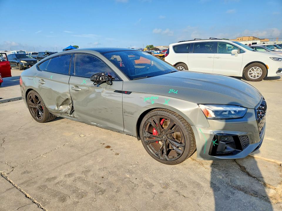 Zdjęcie 4 z aukcji – 2023 AUDI S5 z VIN WAUC4CF5XPA018660