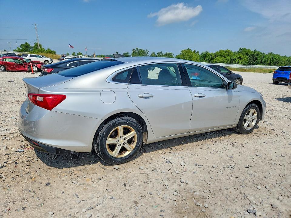 Photo 3 from auction – 2019 CHEVROLET MALIBU with VIN 1G1ZB5ST7KF122823