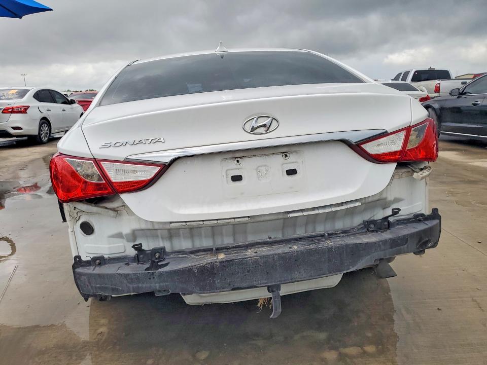 Photo 6 from auction – 2013 HYUNDAI SONATA with VIN 5NPEB4AC7DH743649