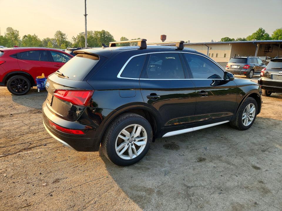 Photo 3 from auction – 2020 AUDI Q5 with VIN WA1ANAFY9L2051198