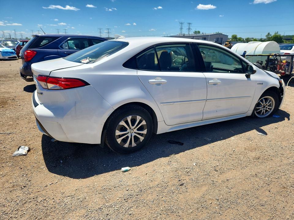 Photo 3 from auction – 2021 TOYOTA COROLLA with VIN JTDEAMDE7MJ009424
