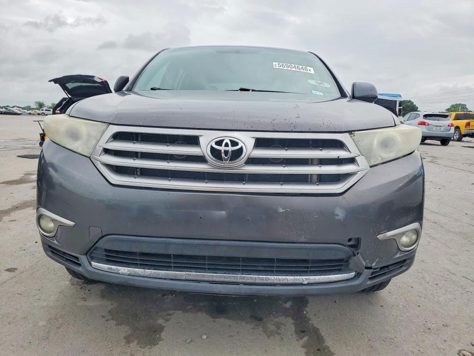 Photo 5 from auction – 2011 TOYOTA HIGHLANDER with VIN 5TDZK3EH7BS041288