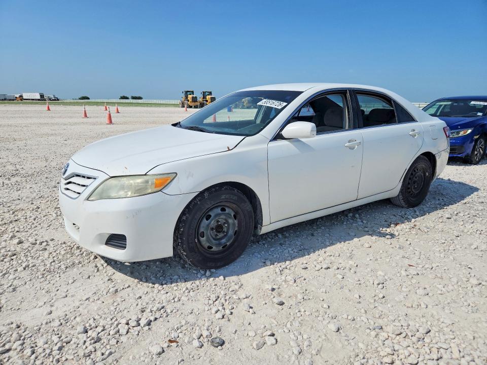 TOYOTA CAMRY 2010 with VIN 4T1BF3EK5AU568818 - Photo from auction
