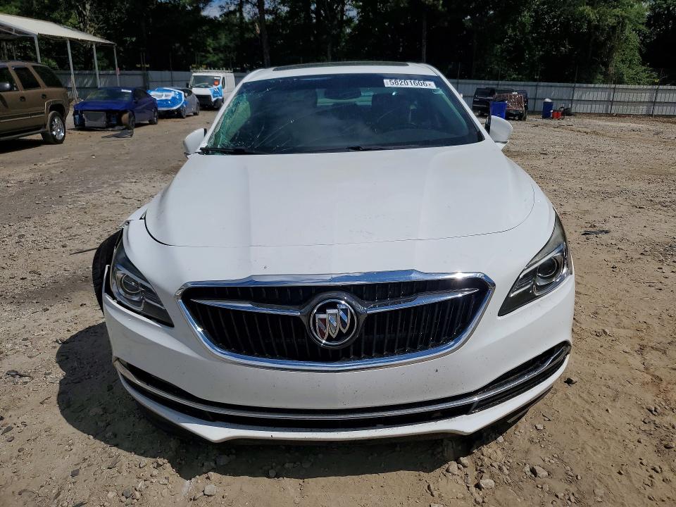 Photo 5 from auction – 2017 BUICK LACROSSE with VIN 1G4ZP5SSXHU138420