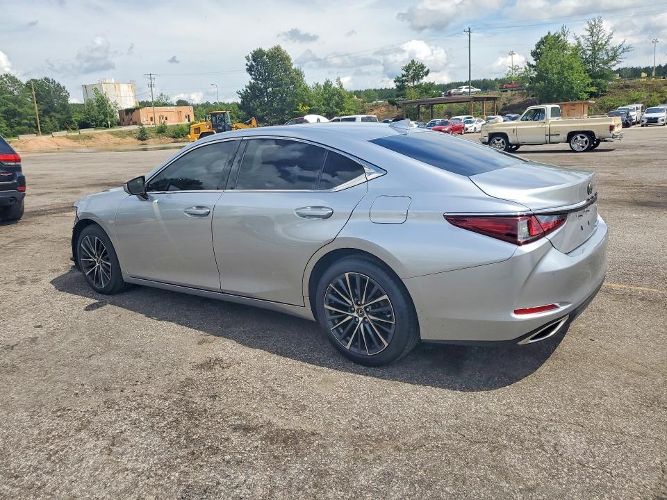Photo 2 from auction – 2022 LEXUS ES 350 with VIN 58ADZ1B17NU124189