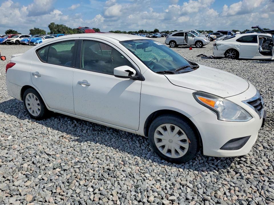 Снимка 4 от търг – 2016 NISSAN VERSA с VIN 3N1CN7AP0GL832201