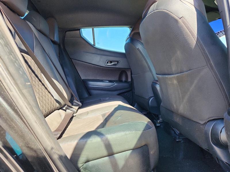 Photo 11 from auction – 2019 TOYOTA C-HR with VIN NMTKHMBX4KR089900