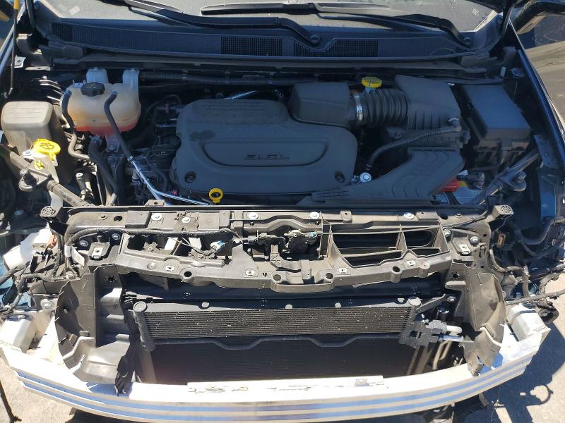 Photo 12 from auction – 2025 CHRYSLER PACIFICA with VIN 2C4RC1GG5SR582967