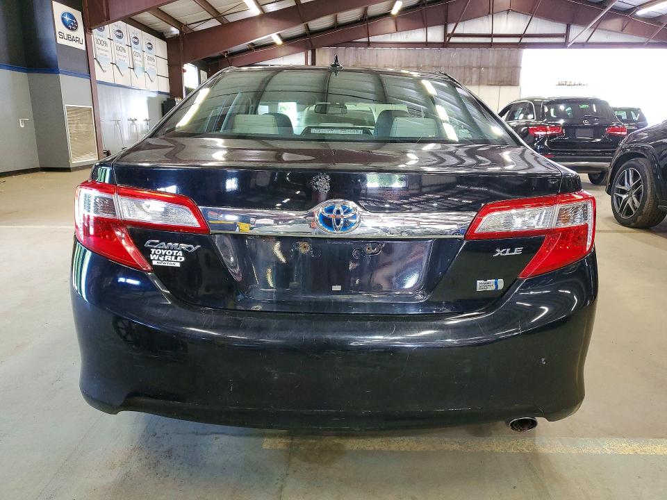 Photo 6 from auction – 2012 TOYOTA CAMRY HYBRID with VIN 4T1BD1FK1CU059739