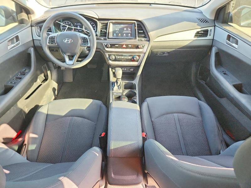 Photo 8 from auction – 2019 HYUNDAI SONATA with VIN 5NPE24AF0KH740499