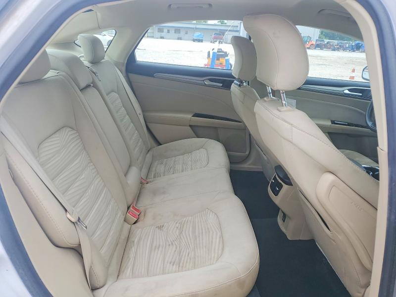 Photo 10 from auction – 2016 FORD FUSION with VIN 3FA6P0H76GR382493