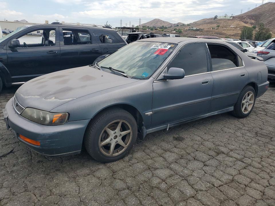 Photo 1 from auction – 1996 HONDA ACCORD with VIN 1HGCD563XTA232752