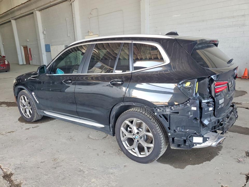 Photo 2 from auction – 2023 BMW X3 with VIN 5UX53DP0XP9R74163