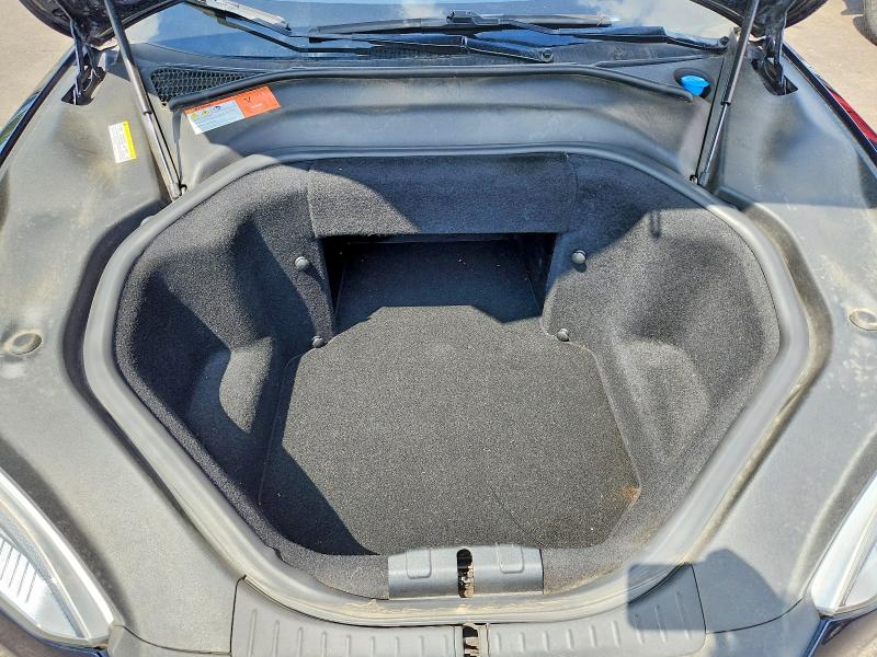 Photo 11 from auction – 2014 TESLA MODEL S with VIN 5YJSA1H17EFP47435