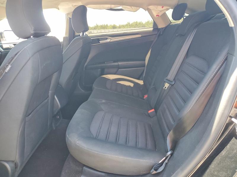 Photo 10 from auction – 2017 FORD FUSION with VIN 3FA6P0H77HR351643