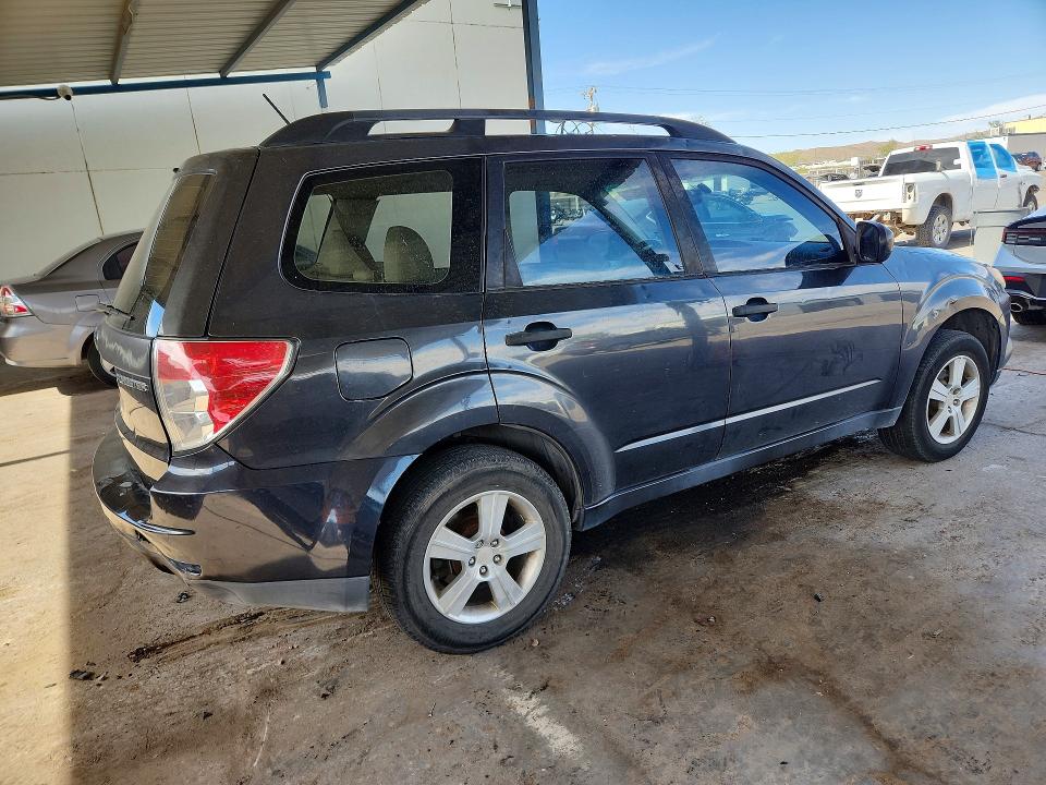 Photo 3 from auction – 2011 SUBARU FORESTER with VIN JF2SHBBC7BH754930