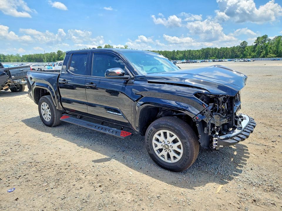 Photo 4 from auction – 2026 TOYOTA TACOMA with VIN 3TMLB5JN6TM234689