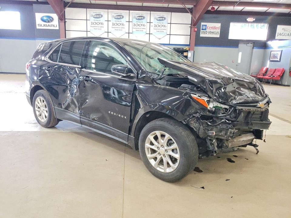Photo 4 from auction – 2020 CHEVROLET EQUINOX with VIN 2GNAXUEV8L6236796