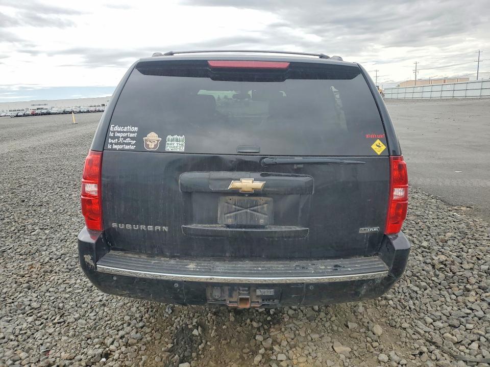 Photo 6 from auction – 2009 CHEVROLET SUBURBAN with VIN 1GNFK36329R289437