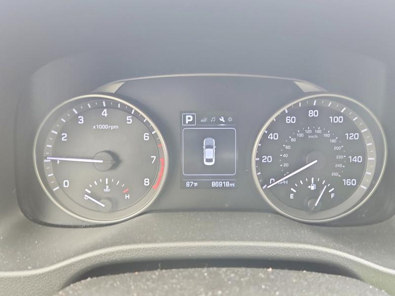 Photo 9 from auction – 2017 HYUNDAI ELANTRA with VIN 5NPD84LF2HH078635