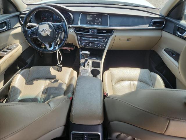 Photo 8 from auction – 2018 KIA OPTIMA with VIN 5XXGU4L36JG246650