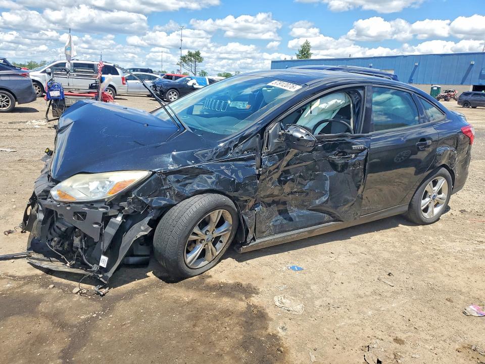 FORD FOCUS 2012 with VIN 1FAHP3F23CL266209 - Photo from auction