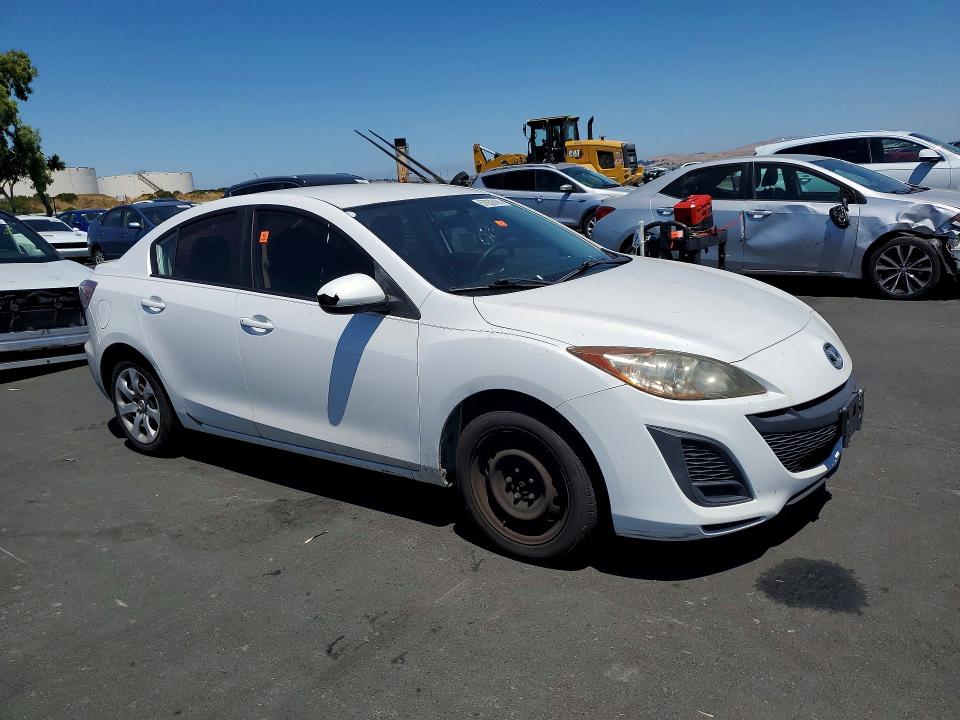 Photo 4 from auction – 2010 MAZDA 3 with VIN JM1BL1SF2A1271175