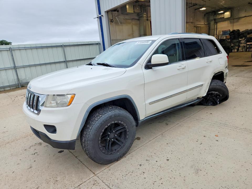 JEEP GRAND CHEROKEE 2011 with VIN 1J4RR4GG0BC582054 - Photo from auction