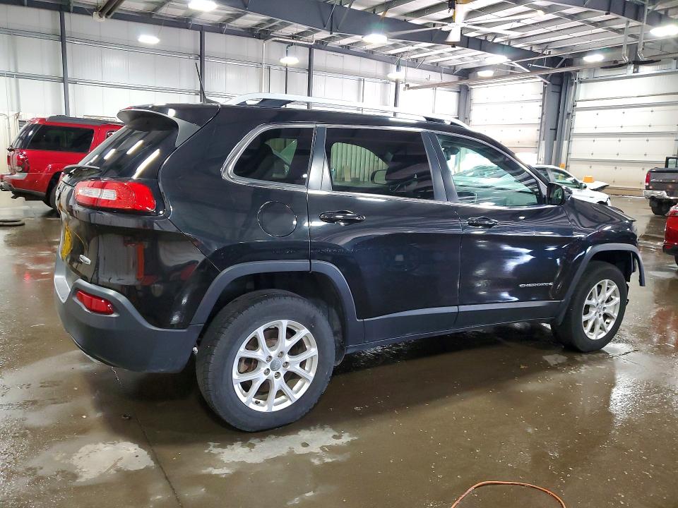 Photo 3 from auction – 2016 JEEP CHEROKEE with VIN 1C4PJMCS4GW242409