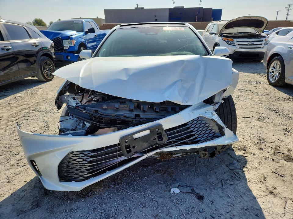 Photo 5 from auction – 2026 TOYOTA CAMRY with VIN 4T1DAACK4TU241201