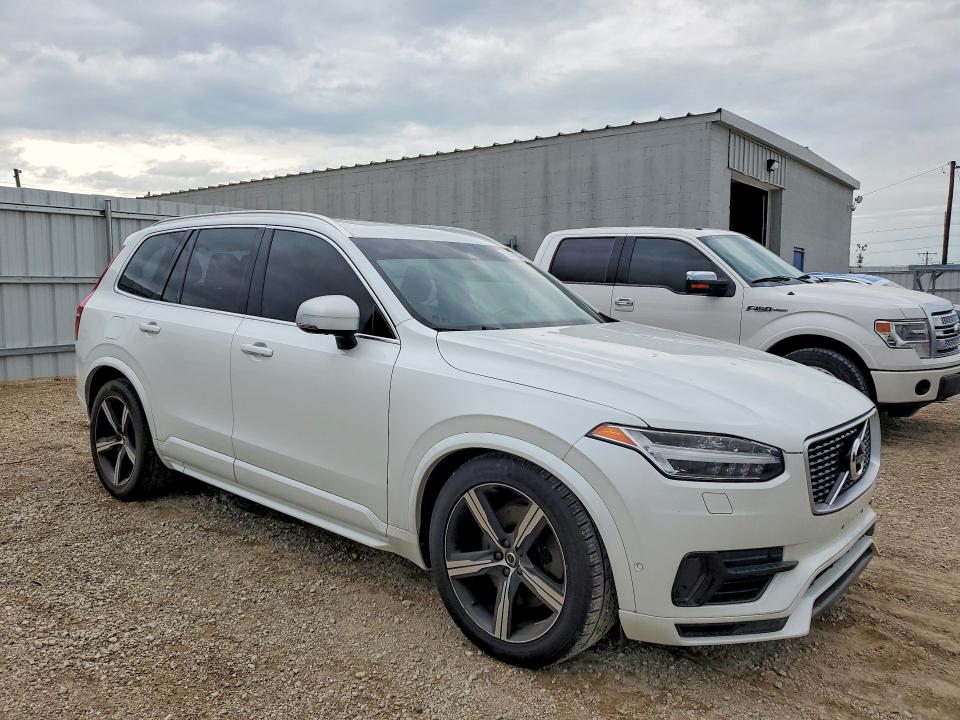 Zdjęcie 4 z aukcji – 2017 VOLVO XC90 z VIN YV4BC0PM8H1112430