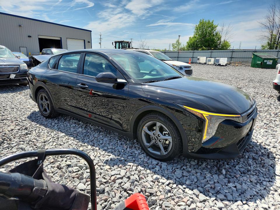 Photo 4 from auction – 2025 KIA K4 with VIN 3KPFT4DE8SE032347
